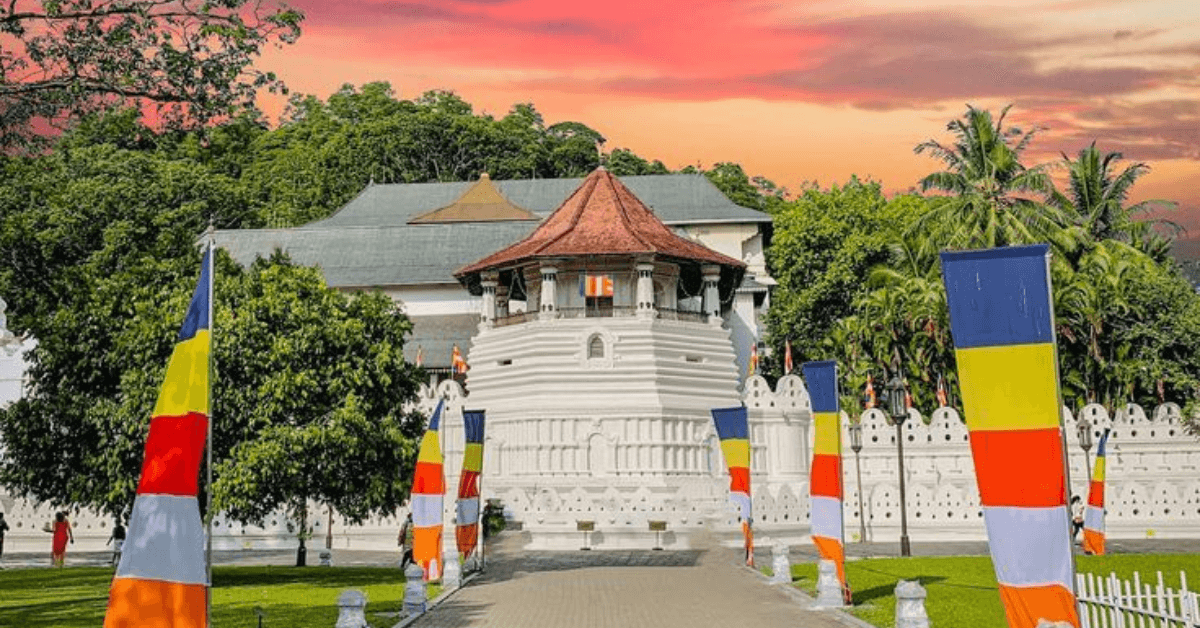 05 Facts about Sri Lanka’s sacred and ancient Buddhist Temple of the Tooth Relic