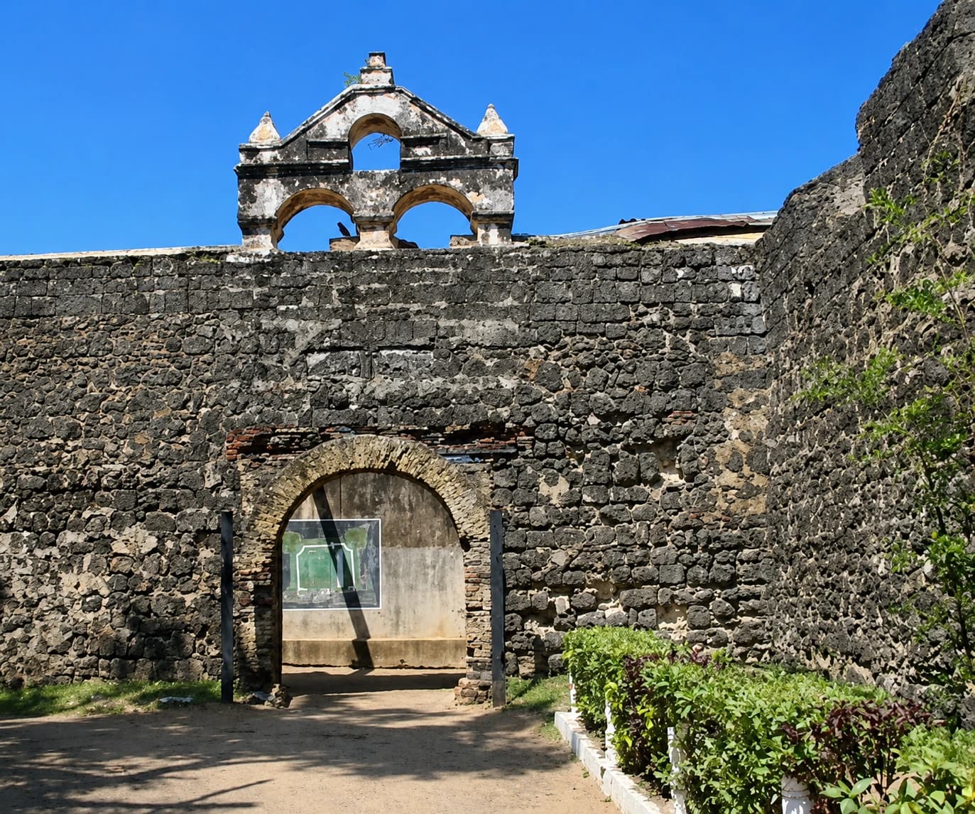 Kalpitiya Dutch Fort: Forgotten Coastal Fortress
