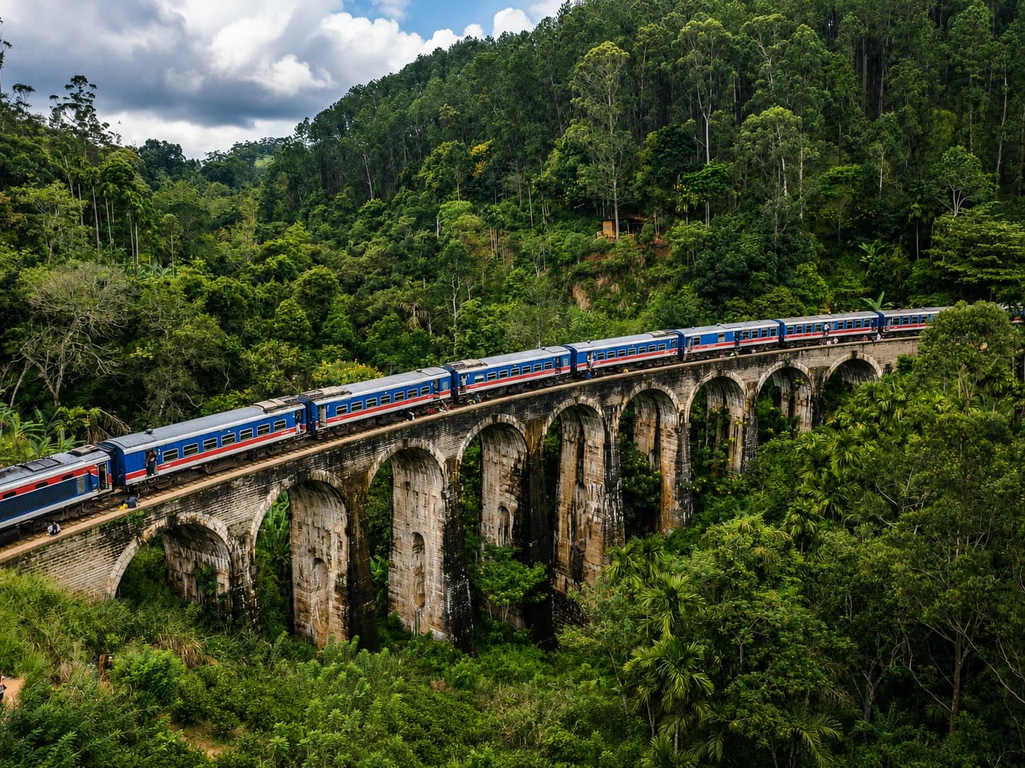 Nine Arch Bridge: Sri Lanka’s Railway Wonder