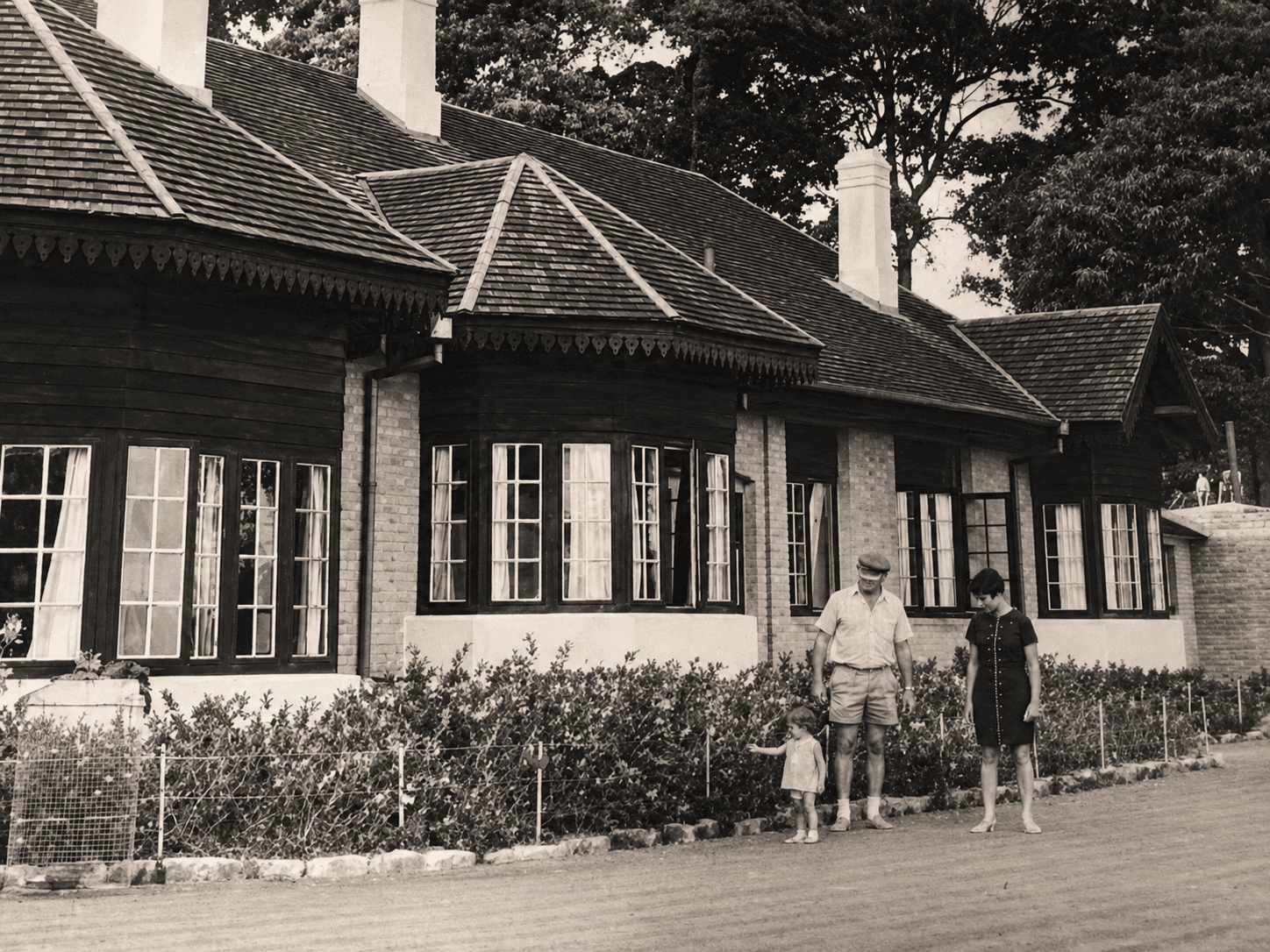 Alma Estate Kandapola: Life in Old Ceylon Tea Country