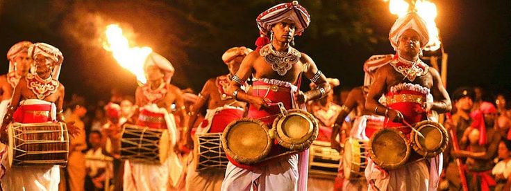 Kandy Esala Perahera