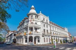 Kandy’s Famous Old Lady: The Timeless Queens Hotel