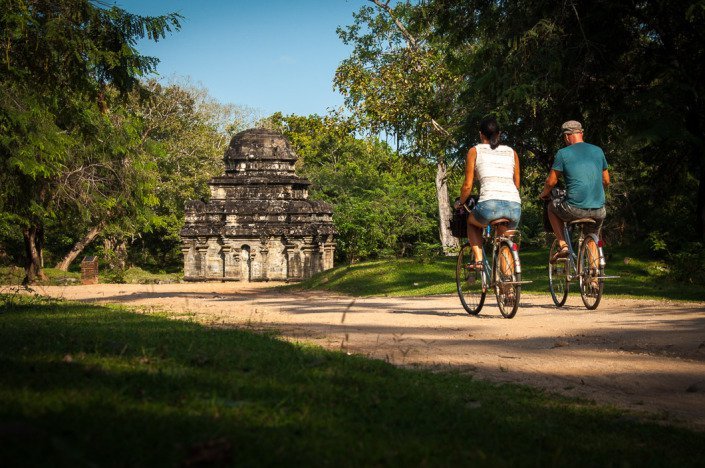Sri Lanka by Bicycle: Best Cycling Routes for Slow Travel